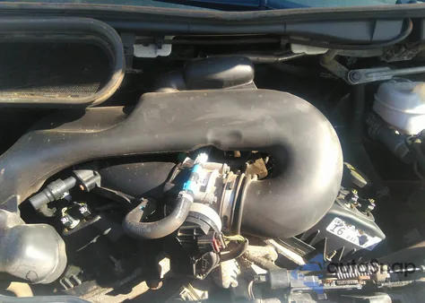 2018 Ford Transit-150 z USA, uszkodzony, nr VIN 1FTYE1ZM8JKB27455